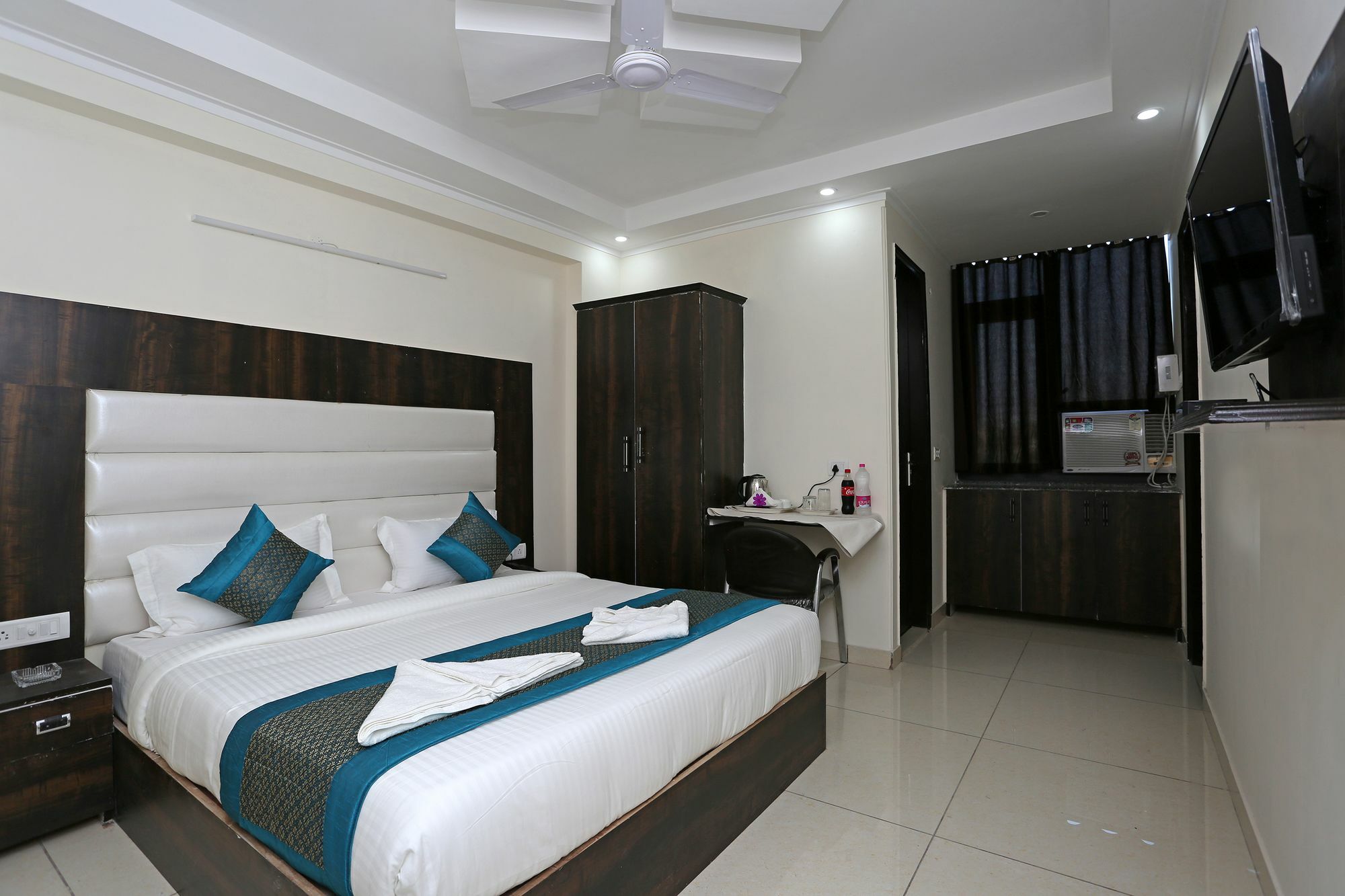 Hotel Aero Stay Νέο Δελχί Εξωτερικό φωτογραφία